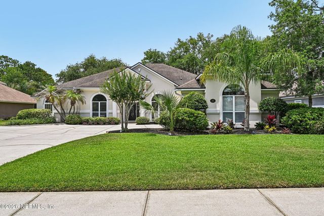1452 COURSE VIEW Drive, Fleming Island, FL 32003