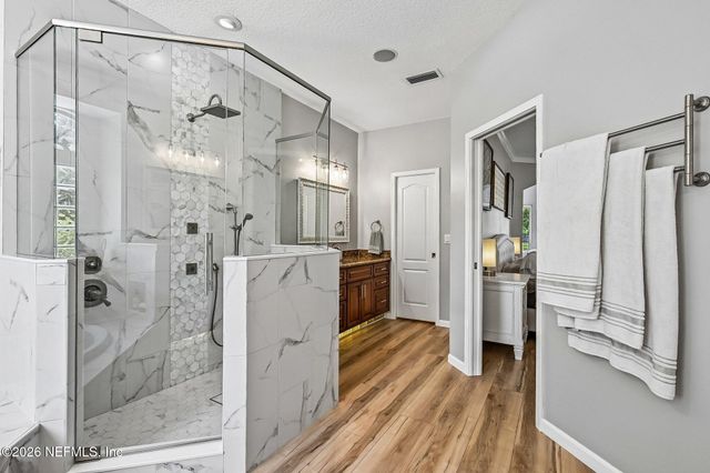 1452 COURSE VIEW Drive, Fleming Island, FL 32003