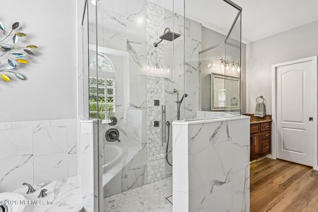 1452 COURSE VIEW Drive, Fleming Island, FL 32003