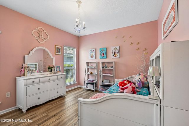1452 COURSE VIEW Drive, Fleming Island, FL 32003