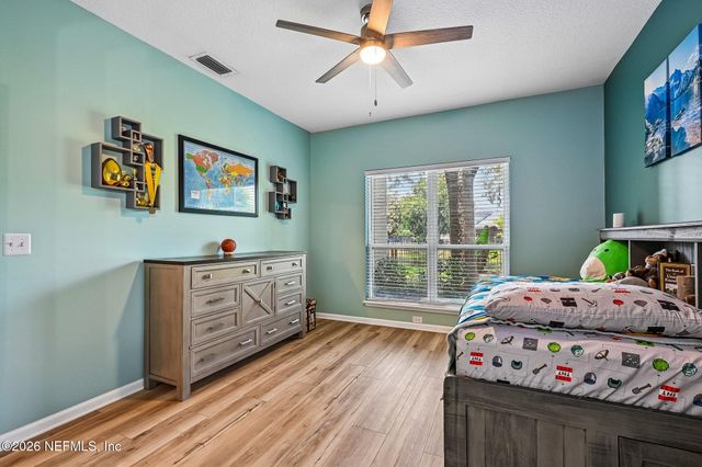 1452 COURSE VIEW Drive, Fleming Island, FL 32003