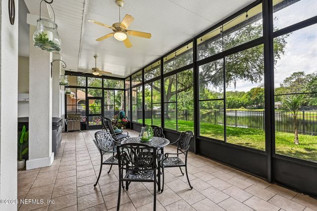 1452 COURSE VIEW Drive, Fleming Island, FL 32003