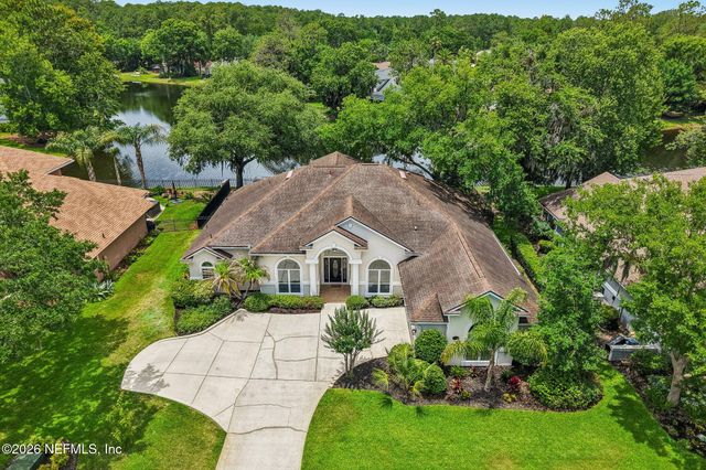 1452 COURSE VIEW Drive, Fleming Island, FL 32003