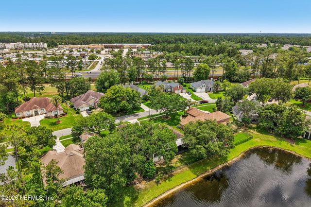 1452 COURSE VIEW Drive, Fleming Island, FL 32003
