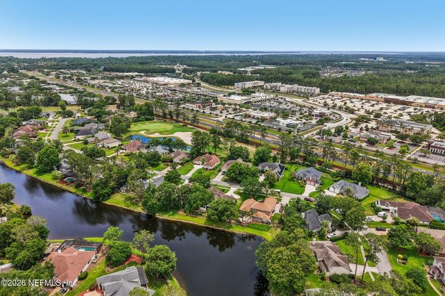 1452 COURSE VIEW Drive, Fleming Island, FL 32003