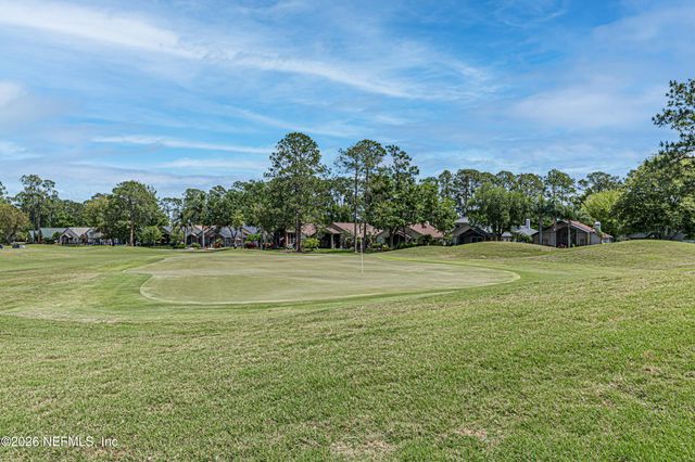 1452 COURSE VIEW Drive, Fleming Island, FL 32003