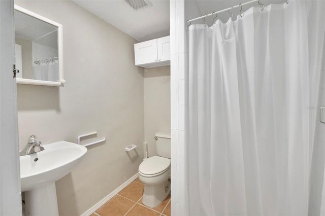 2331 W OAK STREET, Kissimmee, FL 34741