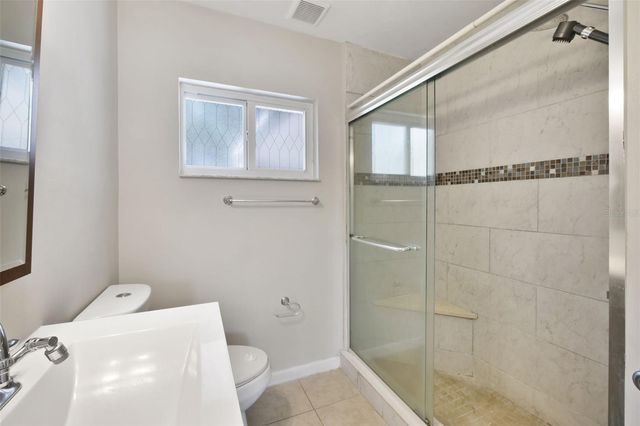 2331 W OAK STREET, Kissimmee, FL 34741