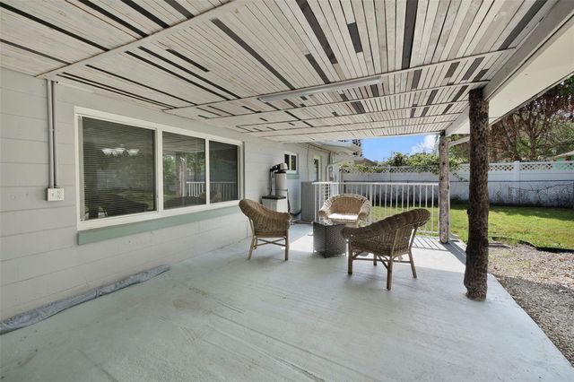 2331 W OAK STREET, Kissimmee, FL 34741