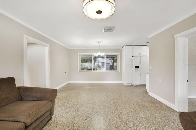2331 W OAK STREET, Kissimmee, FL 34741