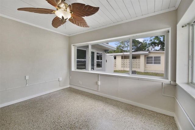 2331 W OAK STREET, Kissimmee, FL 34741
