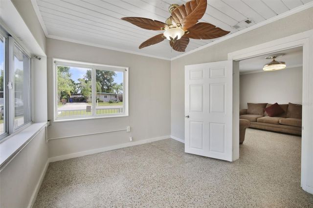 2331 W OAK STREET, Kissimmee, FL 34741