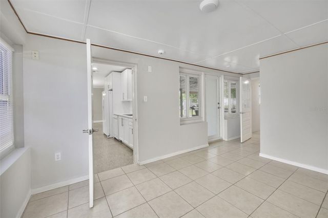 2331 W OAK STREET, Kissimmee, FL 34741