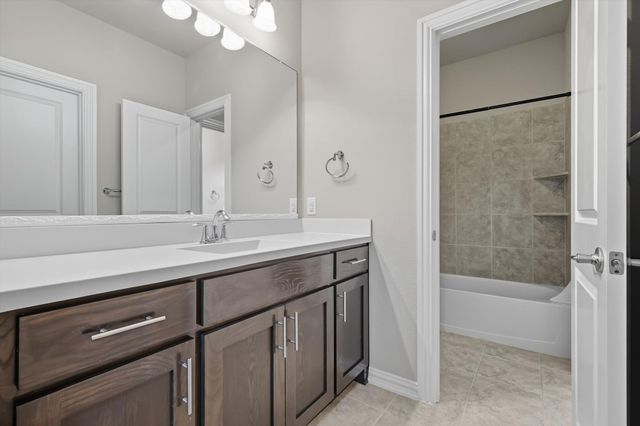 6665 Escena Boulevard, Irving, TX 75039