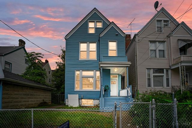 3216 Hackberry Street, Cincinnati, OH 45207
