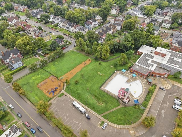 3216 Hackberry Street, Cincinnati, OH 45207