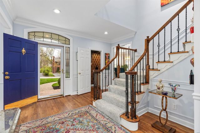 21 Rio Vista, Ladue, MO 63124