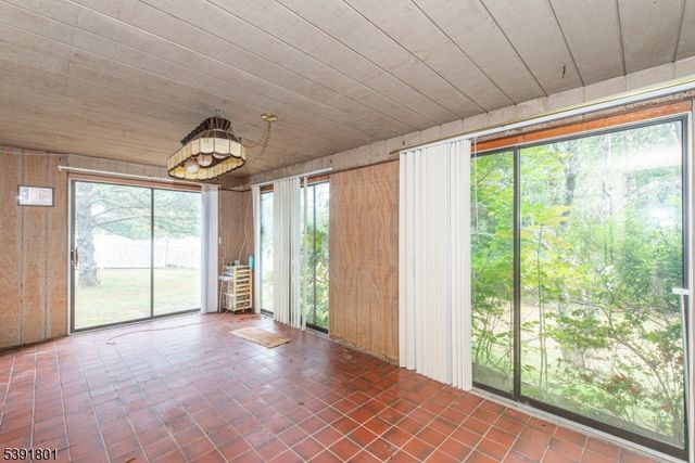 951 N Beverwyck Rd, Parsippany-troy Hills Twp., NJ 07005