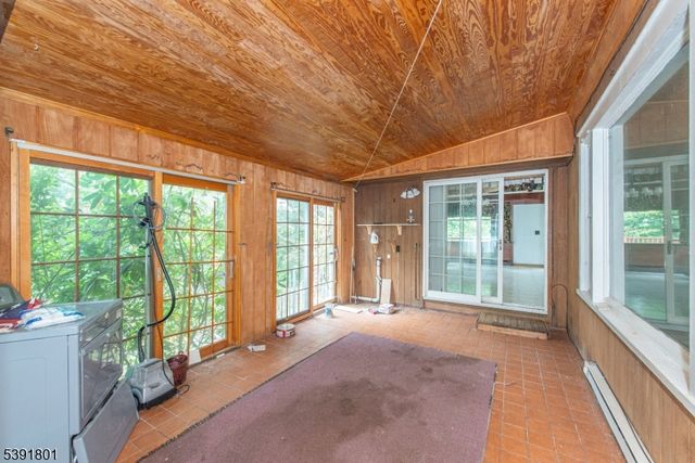 951 N Beverwyck Rd, Parsippany-troy Hills Twp., NJ 07005