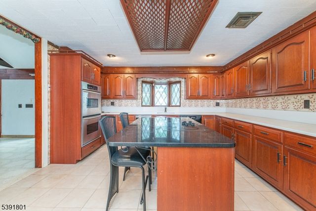 951 N Beverwyck Rd, Parsippany-troy Hills Twp., NJ 07005