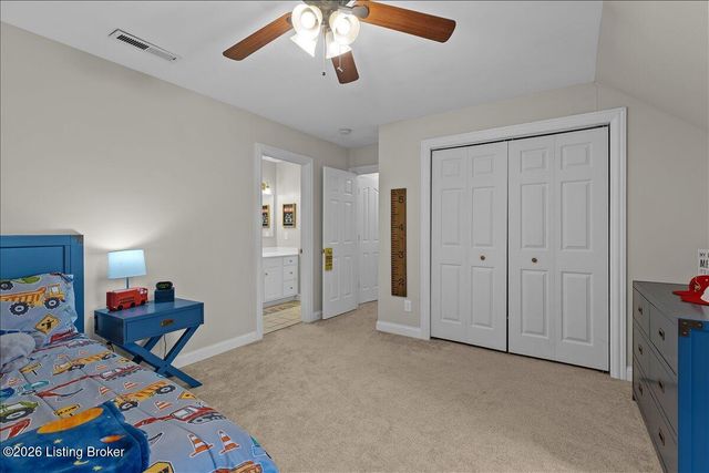 3211 Deer Pointe Pl, Prospect, KY 40059