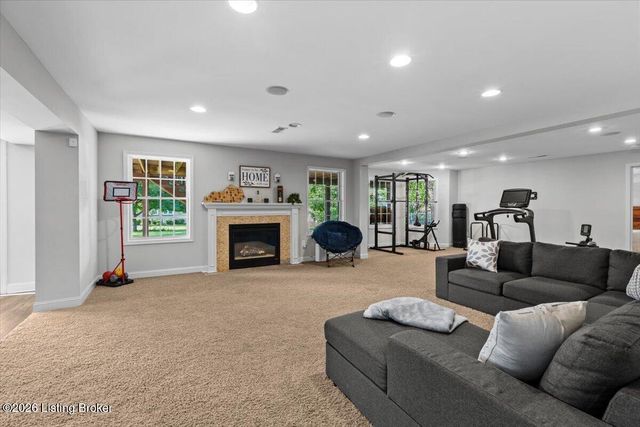3211 Deer Pointe Pl, Prospect, KY 40059