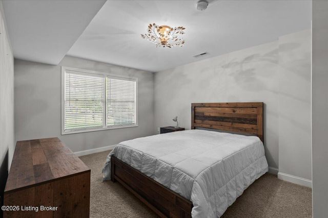 3211 Deer Pointe Pl, Prospect, KY 40059