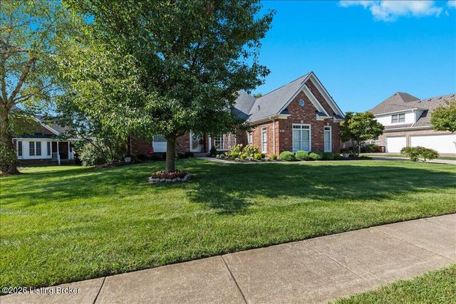 3211 Deer Pointe Pl, Prospect, KY 40059