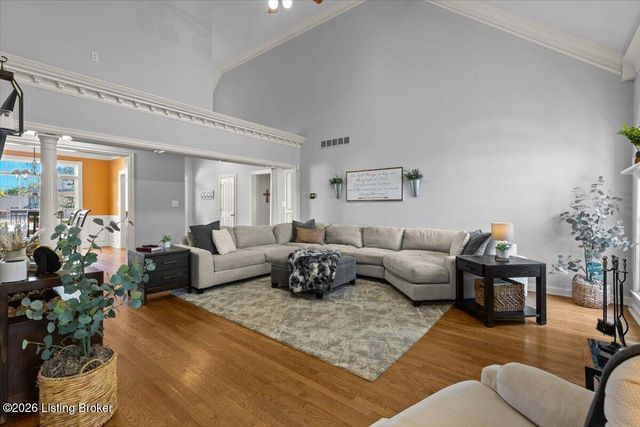 3211 Deer Pointe Pl, Prospect, KY 40059