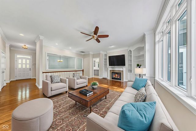 8069 Middle Bay Lane, Indianapolis, IN 46236