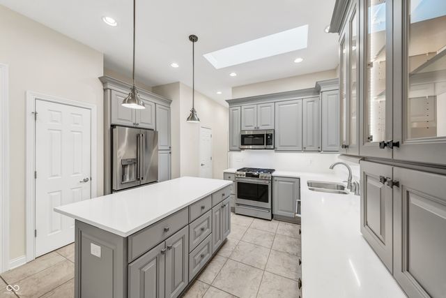 8069 Middle Bay Lane, Indianapolis, IN 46236