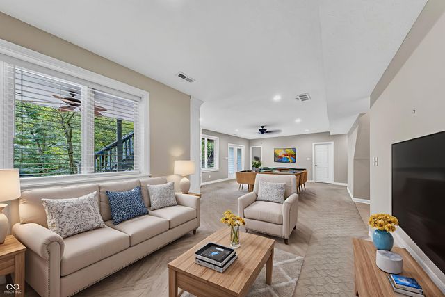 8069 Middle Bay Lane, Indianapolis, IN 46236