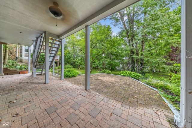8069 Middle Bay Lane, Indianapolis, IN 46236