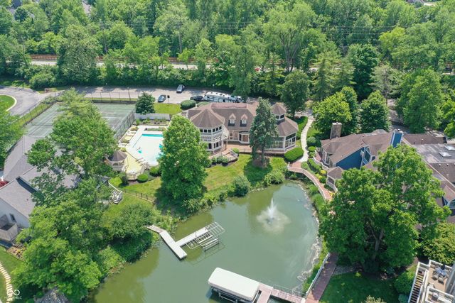 8069 Middle Bay Lane, Indianapolis, IN 46236