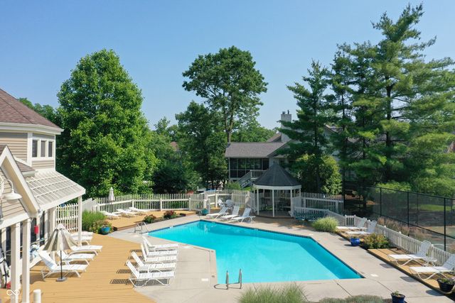8069 Middle Bay Lane, Indianapolis, IN 46236