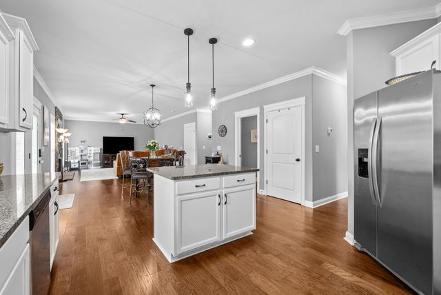 101 Brumfield Ct, Clarksville, TN 37043