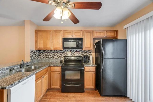 10132 Peaceful Court, Santee, CA 92071
