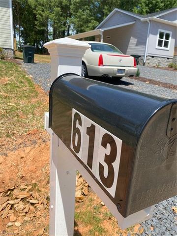 613 Kendall Street, Eden, NC 27288