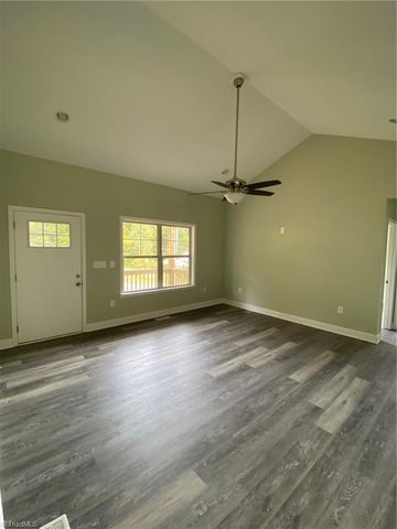 613 Kendall Street, Eden, NC 27288