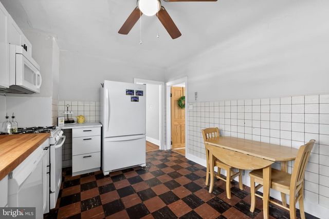 208 LIMEKILN PIKE, Glenside, PA 19038