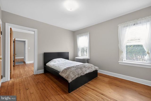 208 LIMEKILN PIKE, Glenside, PA 19038