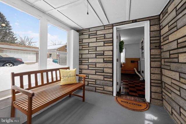 208 LIMEKILN PIKE, Glenside, PA 19038