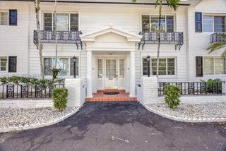 940 Sevilla Avenue 206, Coral Gables, FL 33134