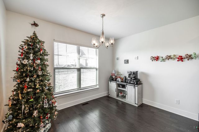 1055 Appaloosa Way, Gallatin, TN 37066