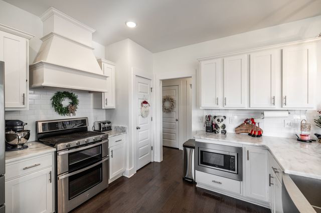 1055 Appaloosa Way, Gallatin, TN 37066