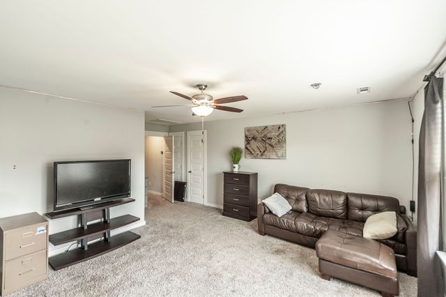 1055 Appaloosa Way, Gallatin, TN 37066