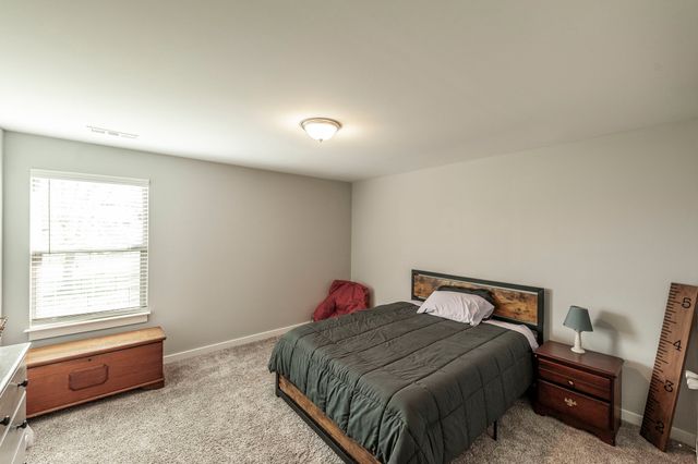 1055 Appaloosa Way, Gallatin, TN 37066