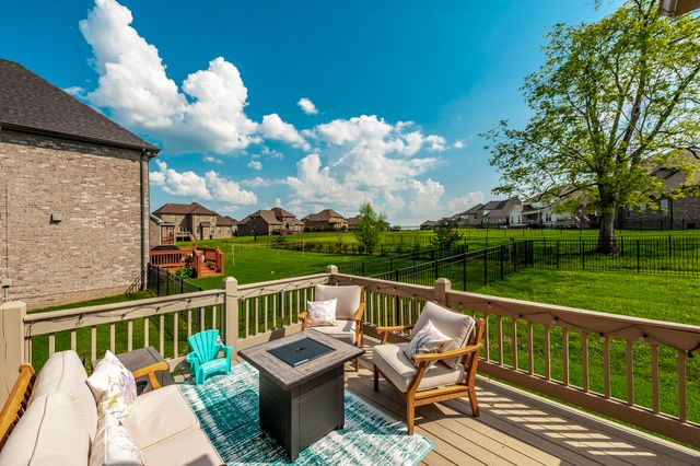 1055 Appaloosa Way, Gallatin, TN 37066