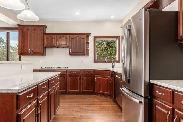 10900 Buckingham Place, Powell, OH 43065