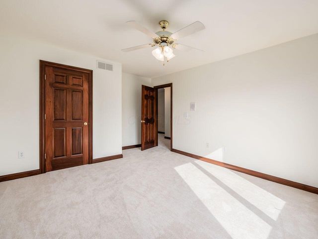 10900 Buckingham Place, Powell, OH 43065